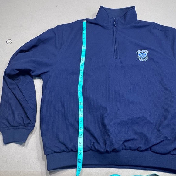 Navy Golf Windbreaker Jacket for All-Weather Comfort - Picture 9 of 9